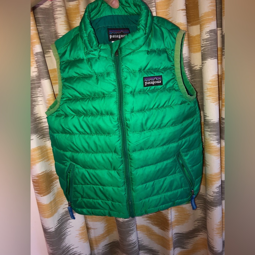 3T green Patagonia vest